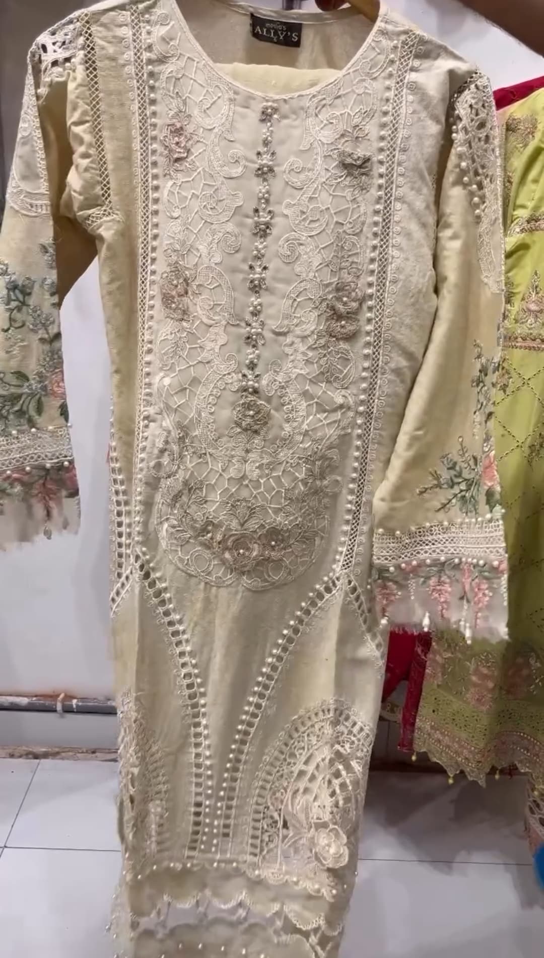 Eid Collection Embroidery 3pcs Suit
