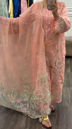 Beautiful Chikankari3pcs Suit For Party wear
