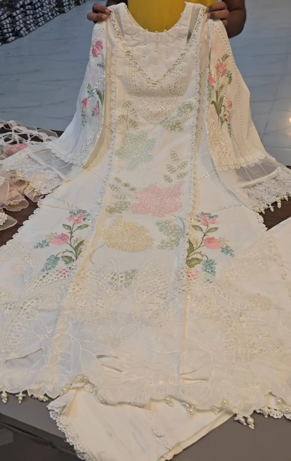 CutWork Embroidery 3pcs Suit For Women