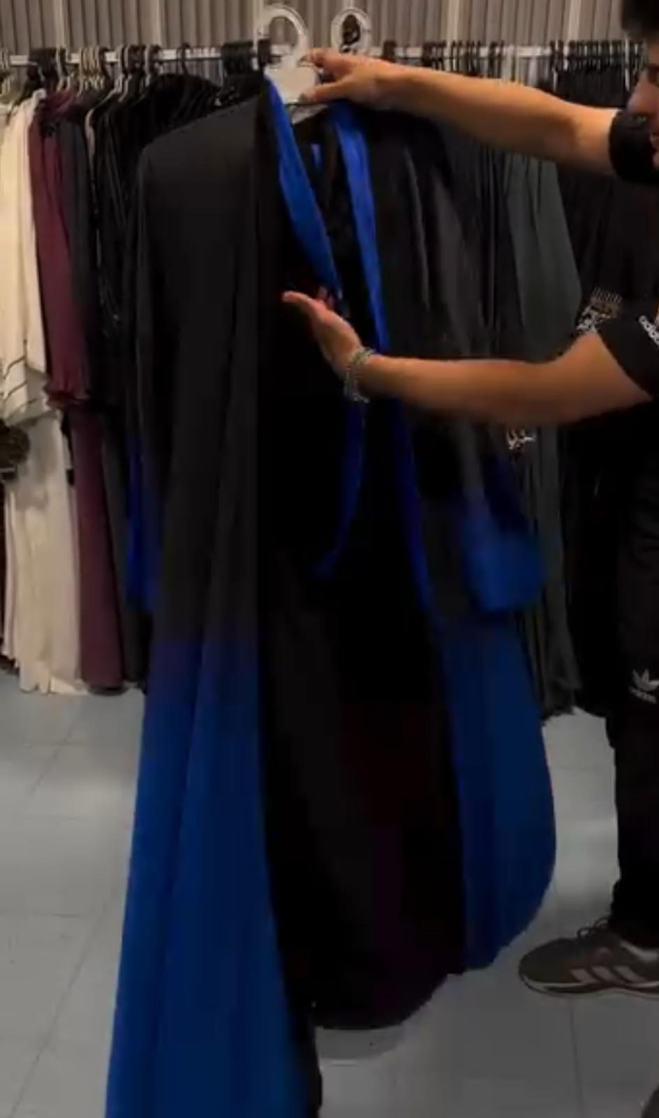 Double Shade Abaya –Big Offer Pack of 2