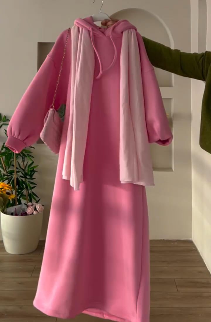 New Arrival: Women’s Hoodie with Trendy Scarf 🔥