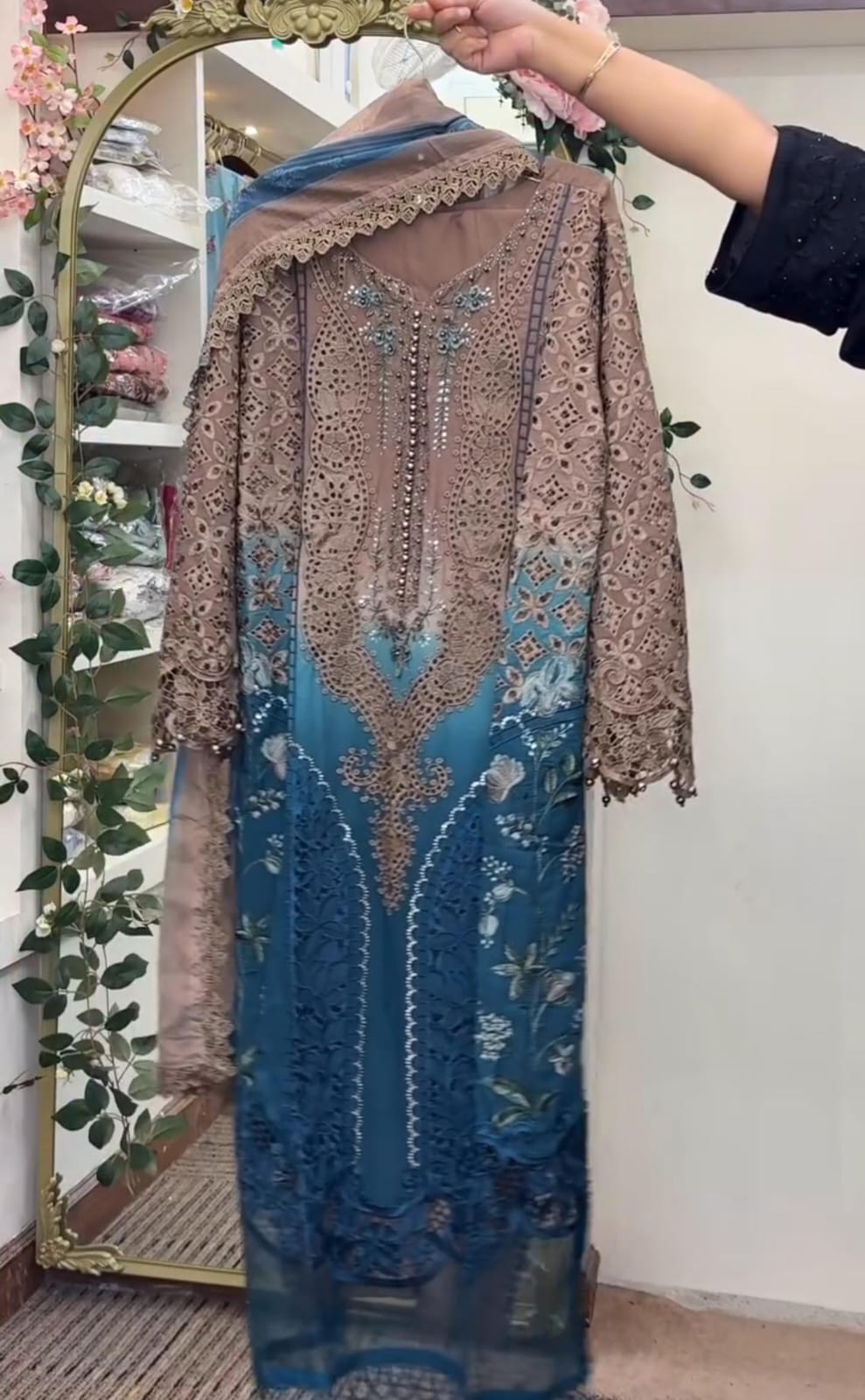 Eid Collection Embroidery 3pcs Suit for Women 🌙💖