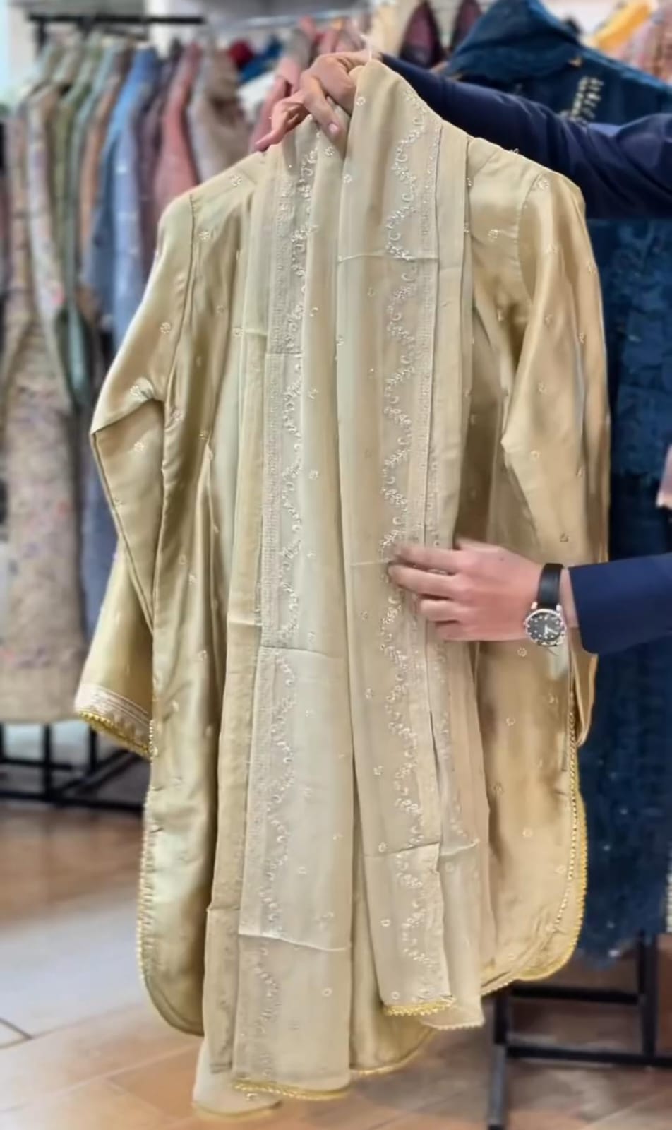 Eid Embroidery 3-Piece Suit ✨