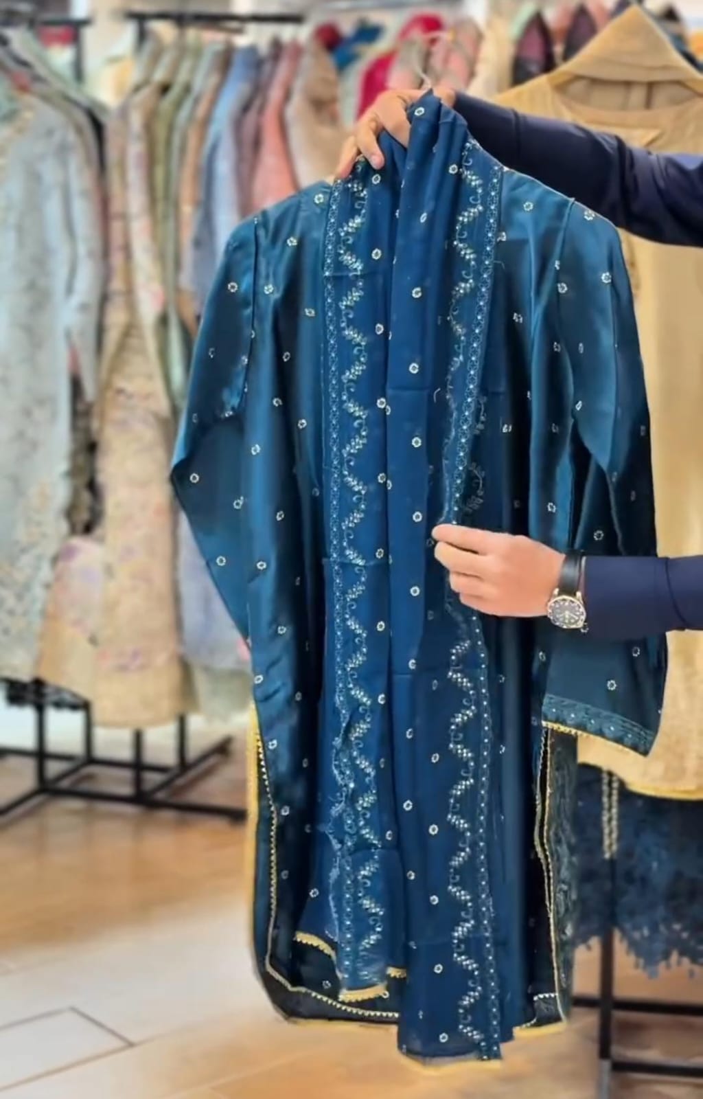 Eid Embroidery 3-Piece Suit ✨