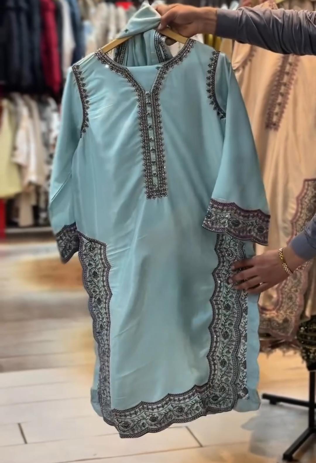 Eid Collection  Embroidered 3-Piece Suit🌙